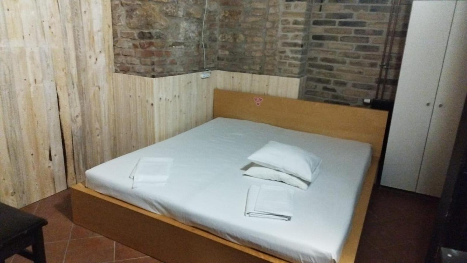 פראג Alba Hostel מראה חיצוני תמונה