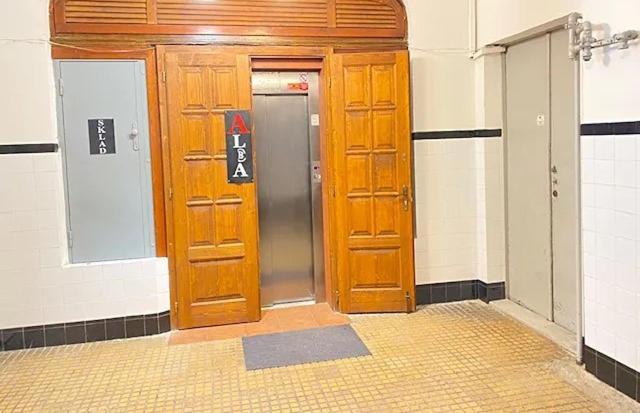 פראג Alba Hostel מראה חיצוני תמונה